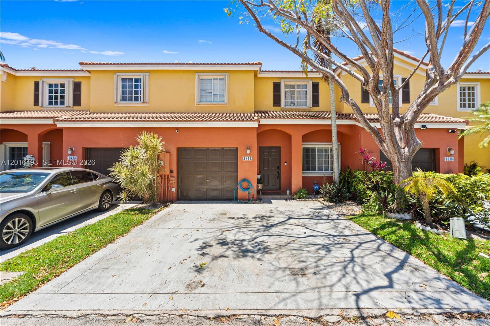 1844 SW 102nd WayMiramar - picture