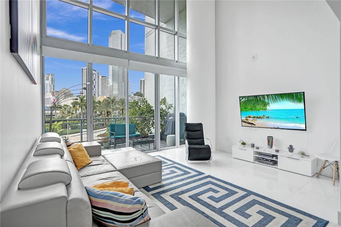 90 SW 3rdMiami - IVY CONDO,Ivy condo unit Th300b - picture