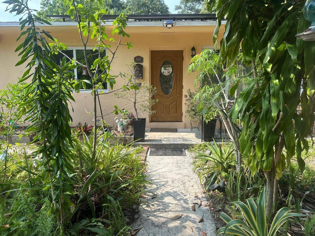 1631 NE 157thNorth Miami Beach - picture