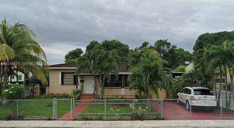 50 E 44th StHialeah - picture