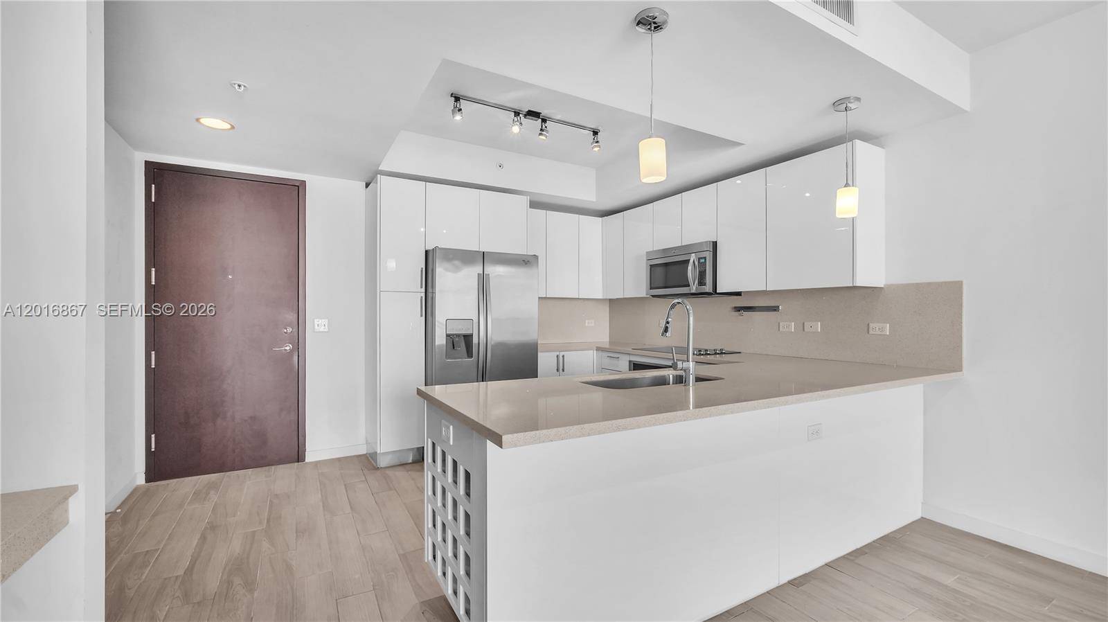 999 SW 1st AveMiami - Condo 5+ Stories,Condo condo unit 2009 - picture