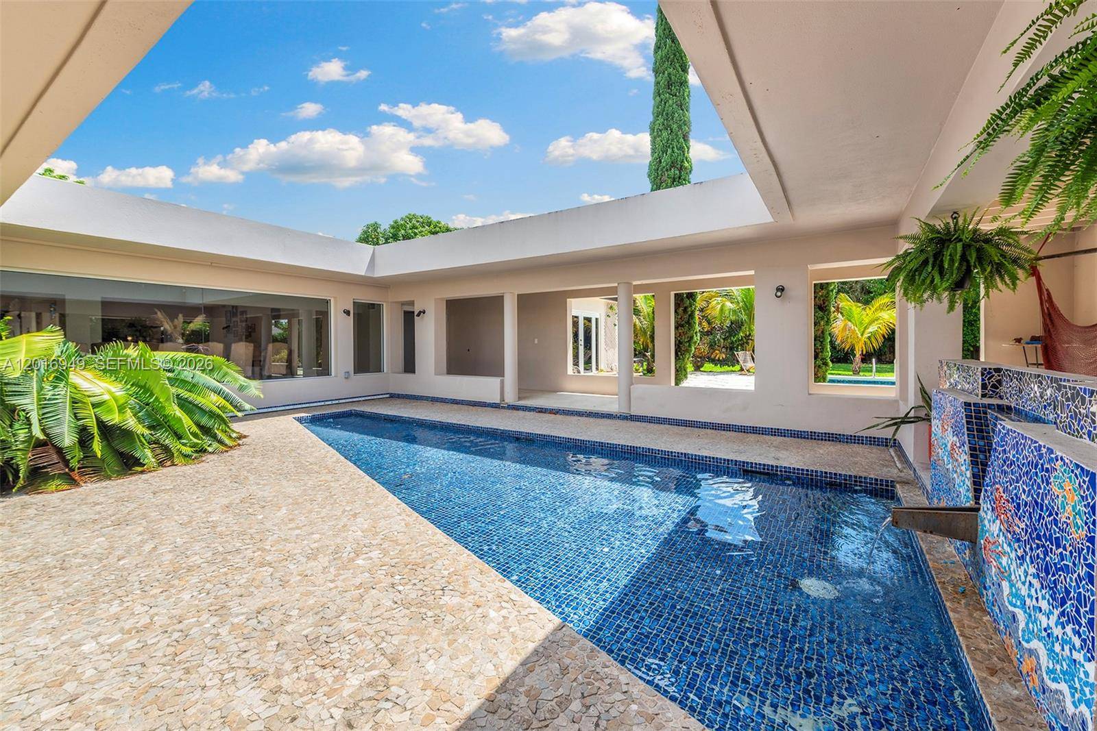 7650 SW 128th StPinecrest - picture