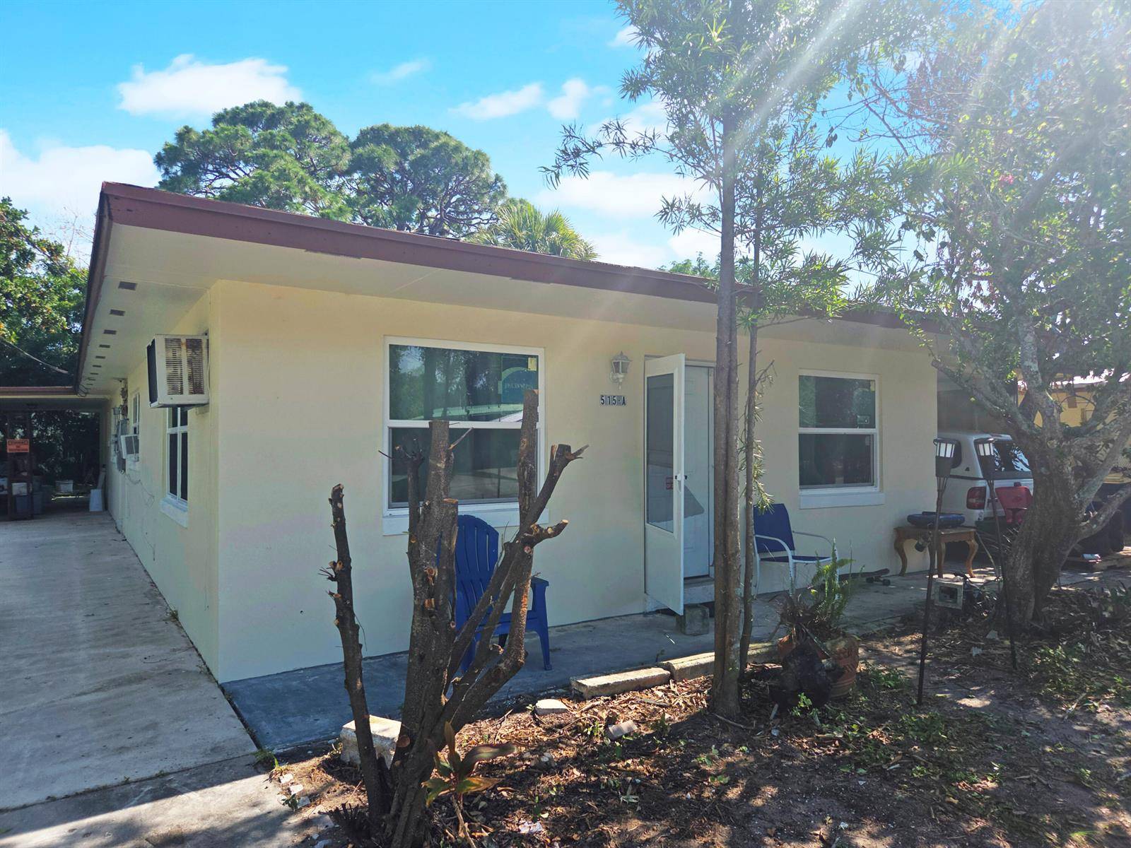 515 PalmFort Pierce - MARAVILLA GARDENS SUBDIVIS condo unit A&b - picture