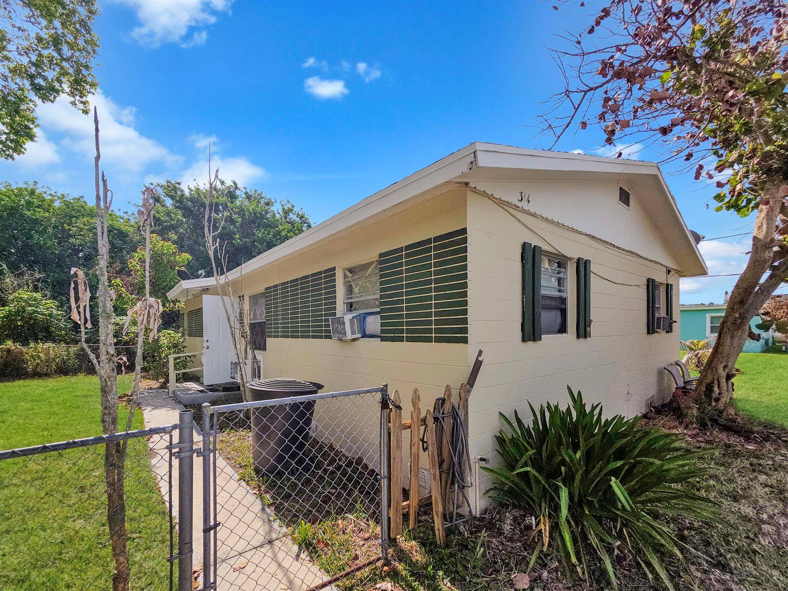 314 DicksonFort Pierce - picture