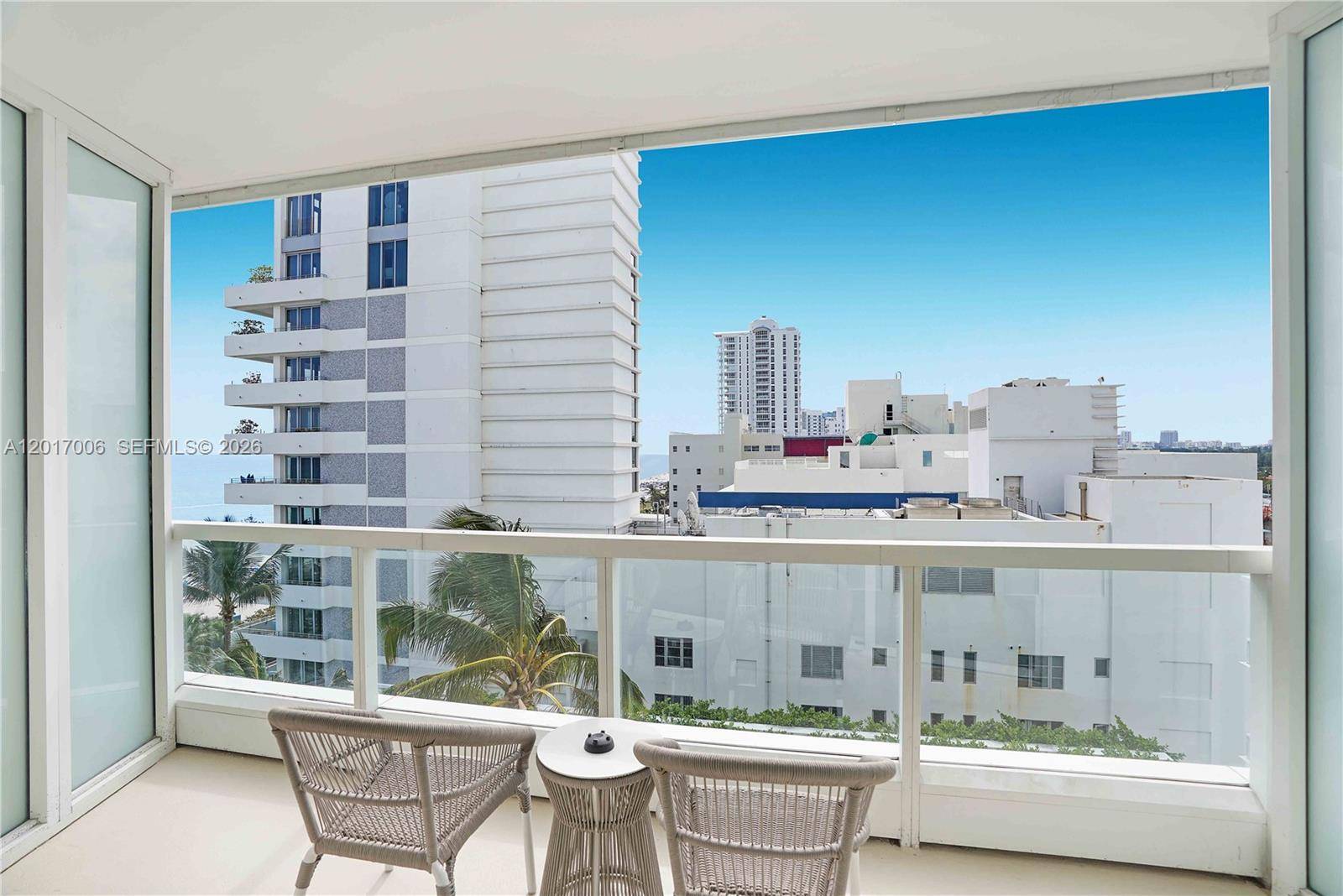 4391 Collins AveMiami Beach - FONTAINEBLEAU III OCEAN C,FONTAINEBLEAU III condo unit 916 - picture