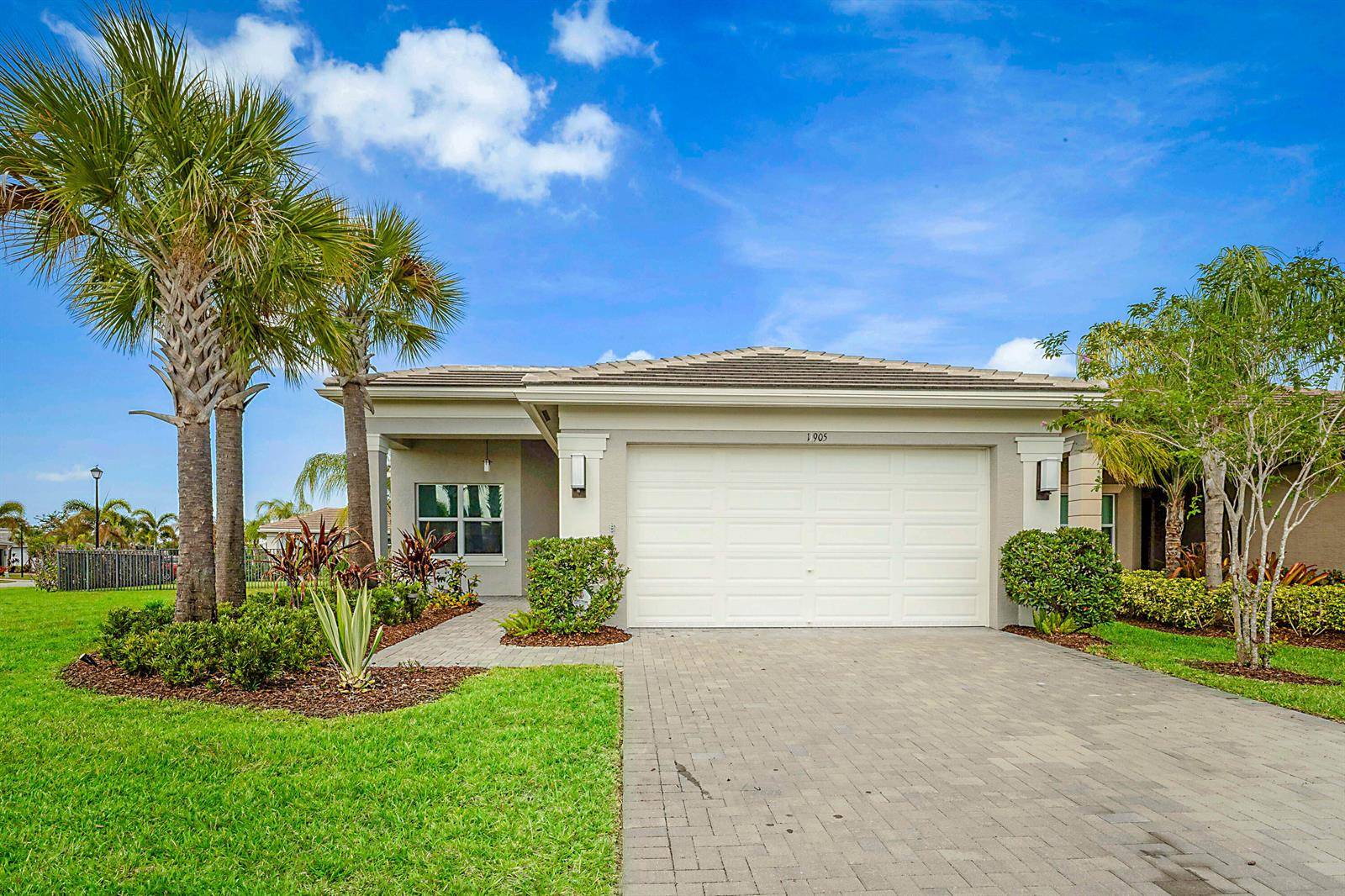 11905 SW SeawayPort St. Lucie - picture