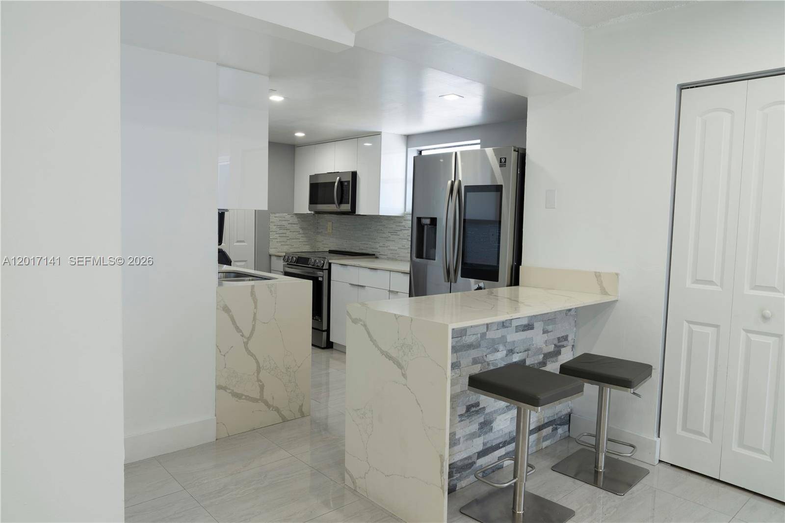 13850 SW 62nd StMiami - Condo 1-4 Stories,Condo condo unit 303 - picture