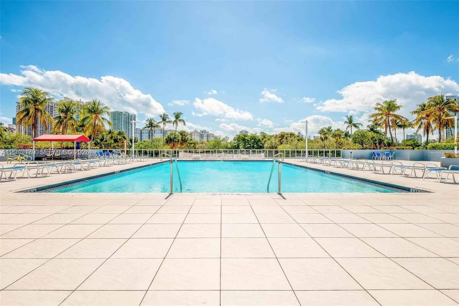 3675 N Country Club DrAventura - Condo 5+ Stories,Condo condo unit 1906 - picture