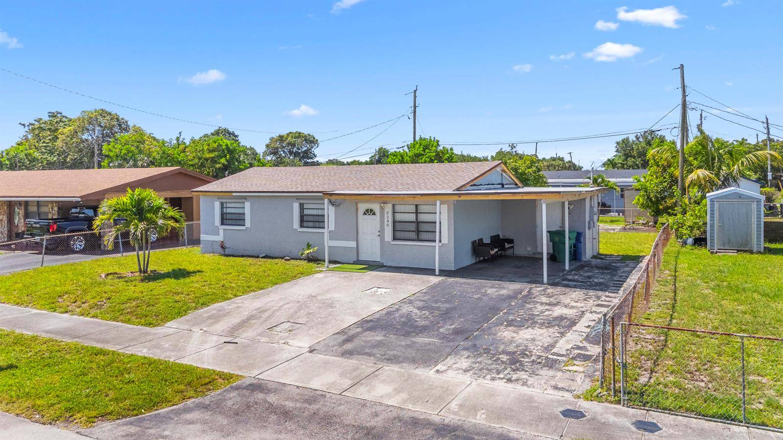 3280 NW 13thLauderhill - picture