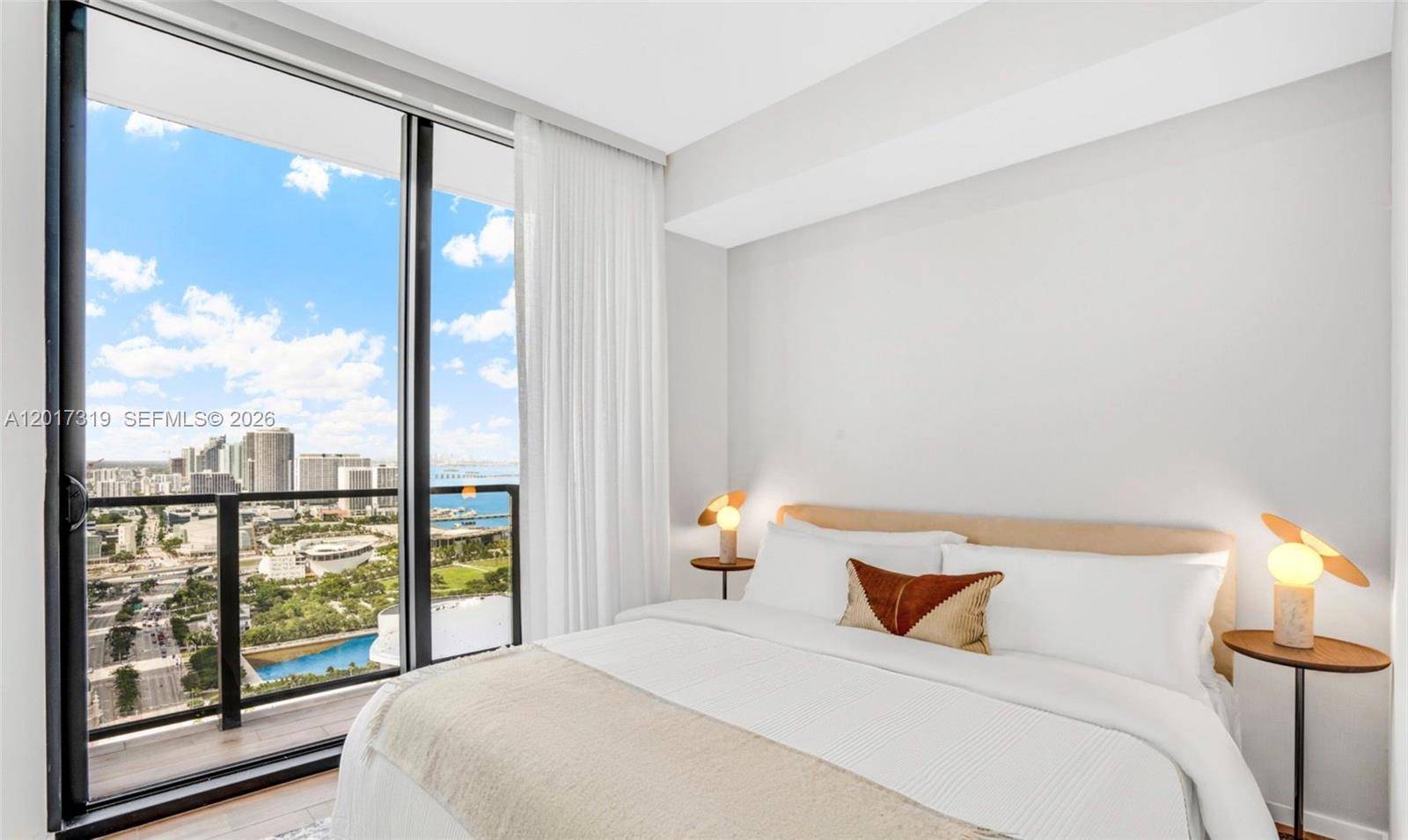 398 NE 5th StMiami - Condo 5+ Stories,Condo condo unit 4701 - picture