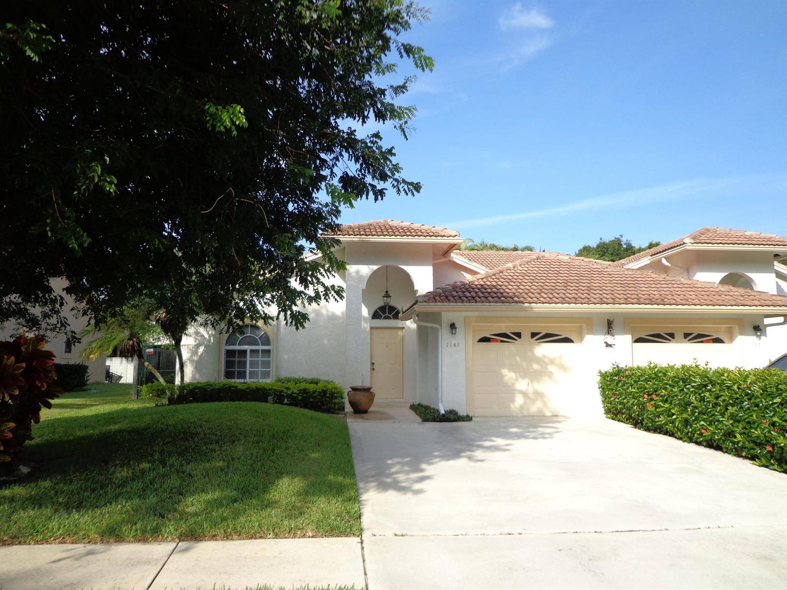 1141 MulberryWellington - picture