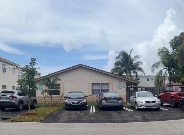 231 SW 8th CtPompano Beach - picture