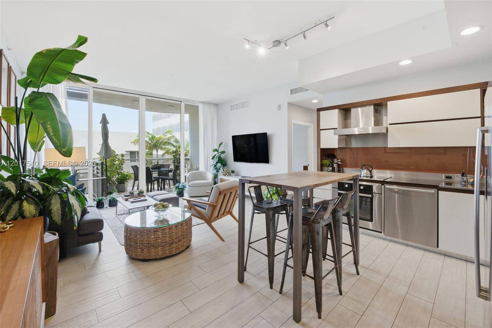 2100 Park AveMiami Beach - Condo 5+ Stories,Condo condo unit 302 - picture