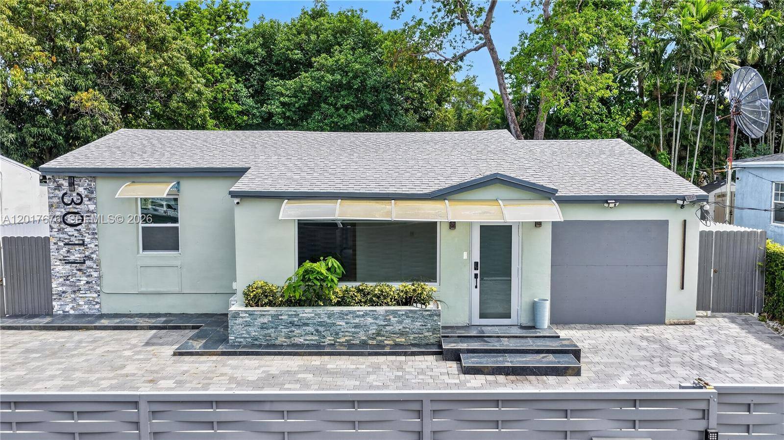 1130 NW 57th StMiami - picture