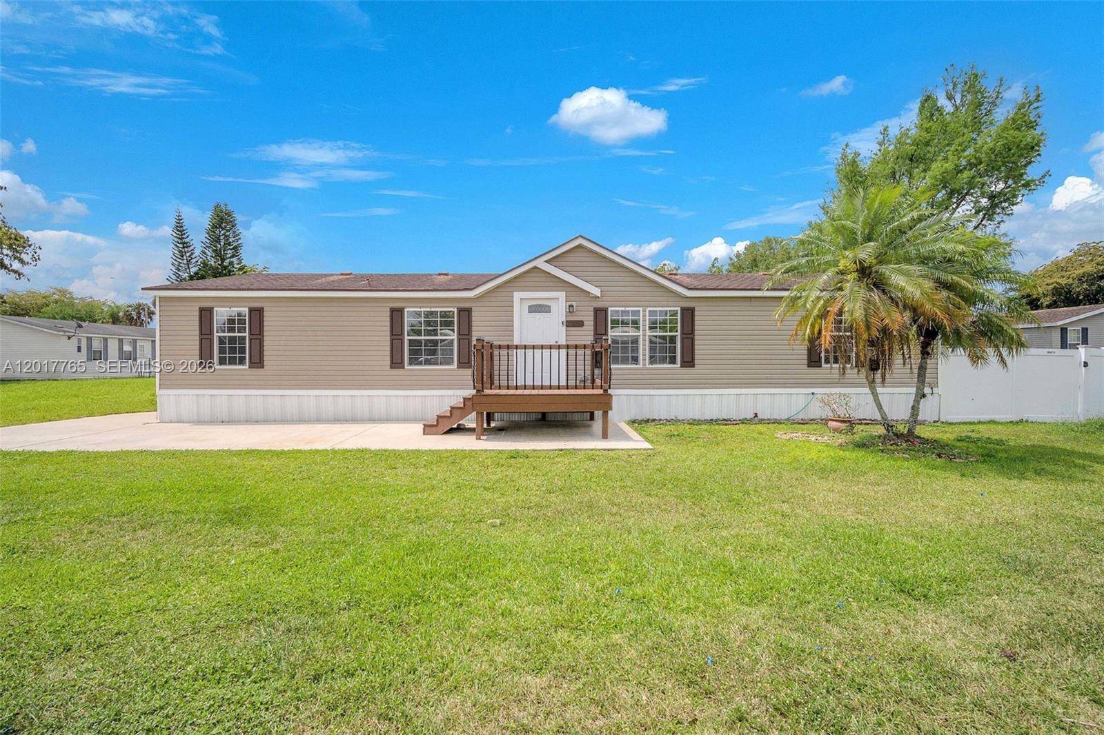 730 NW 217th TerPembroke Pines - picture