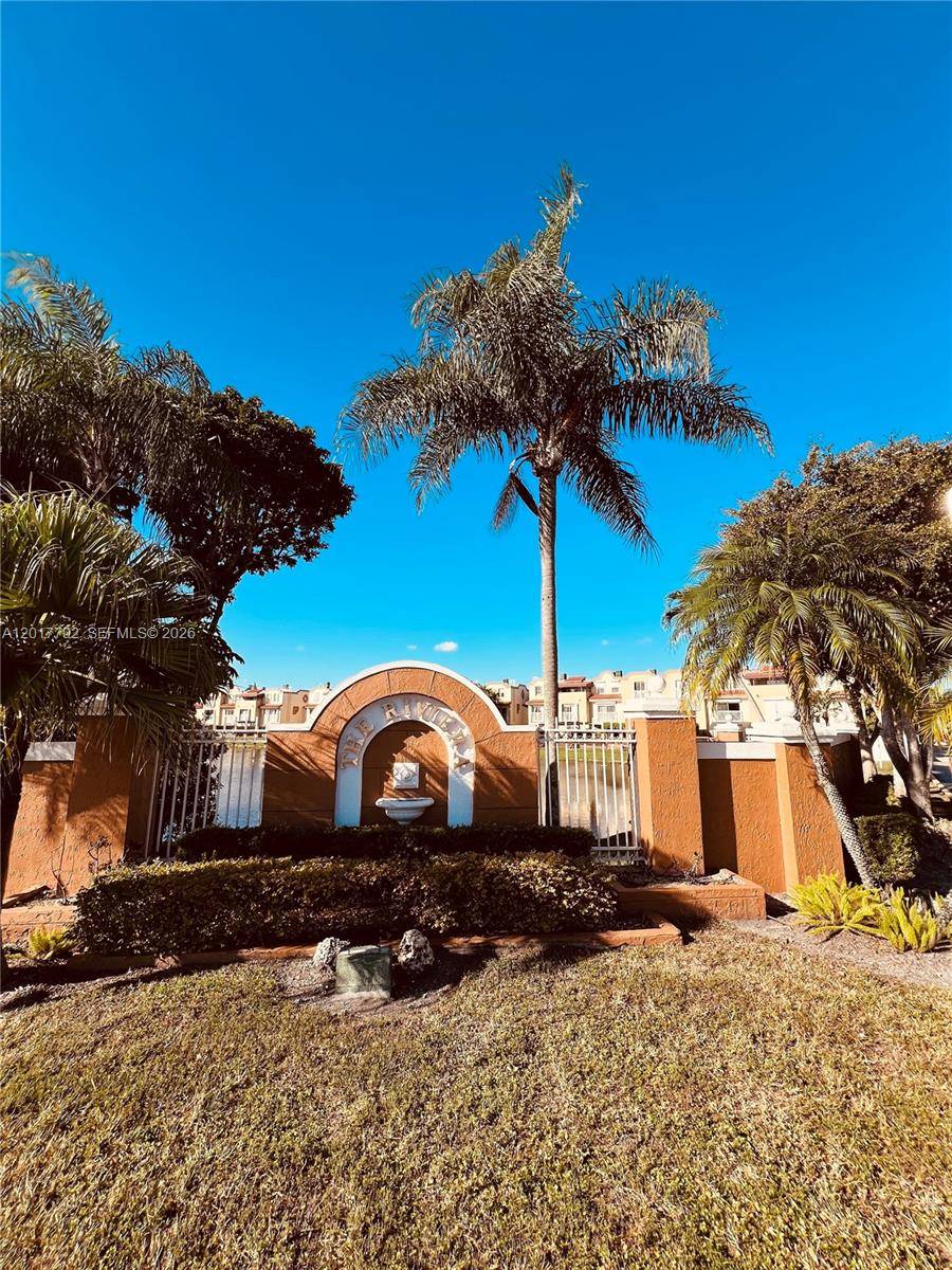 380 NW 85th PlMiami - Townhouse,Condo condo unit 1406 - picture
