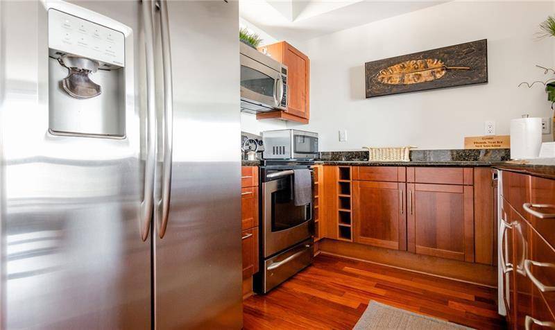 7270 SW 88thMiami - DOWNTOWN DADELAND CONDO NO condo unit B602 - picture