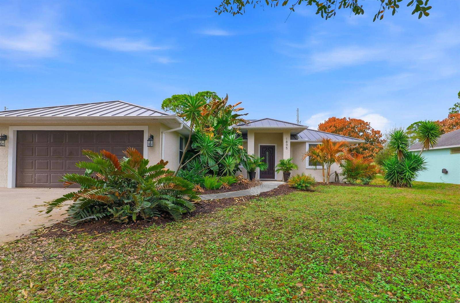 1895 SW 17th AveVero Beach - picture