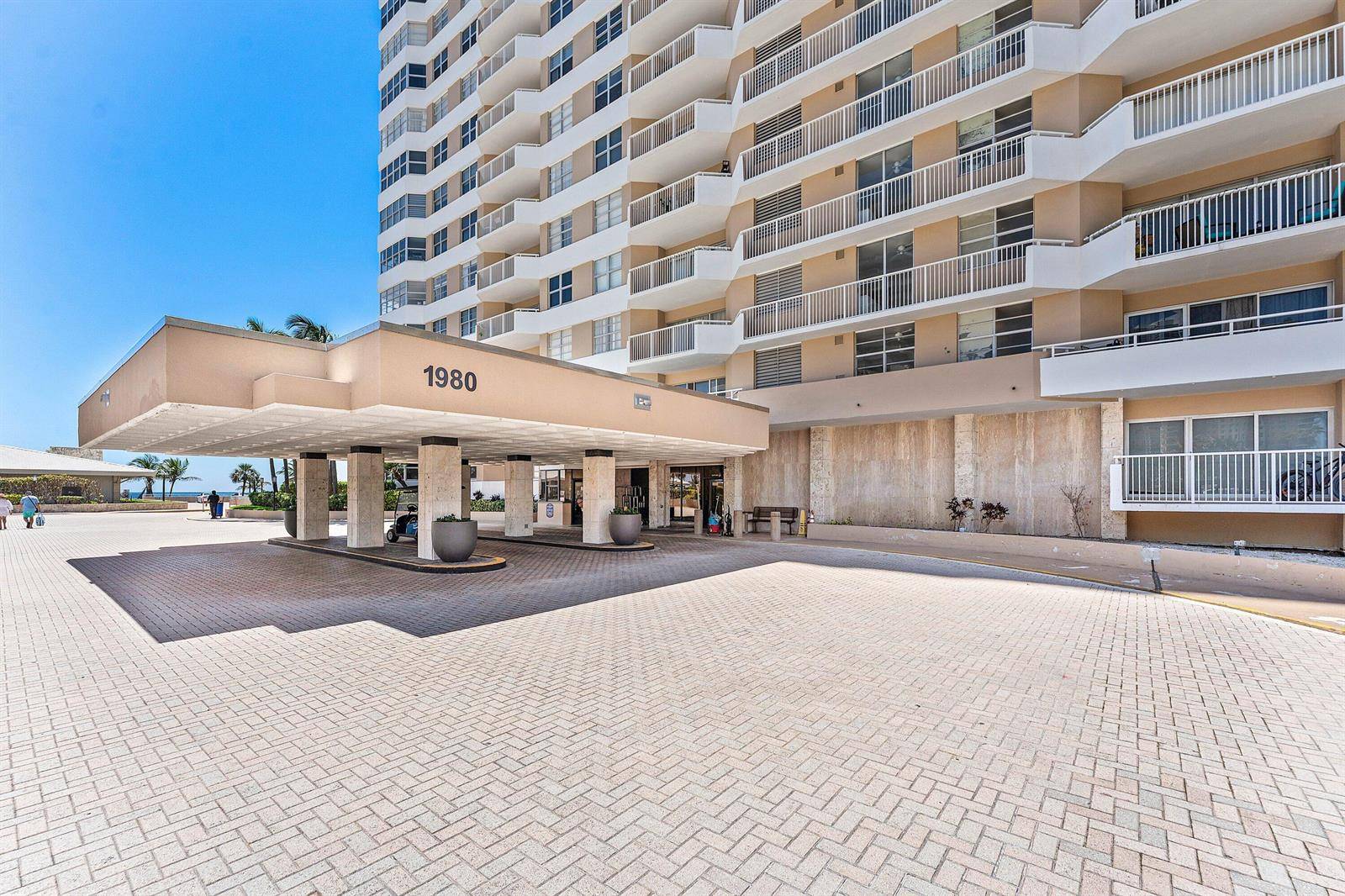 1980 S OceanHallandale Beach - HEMISPHERES CONDO condo unit 18q - picture
