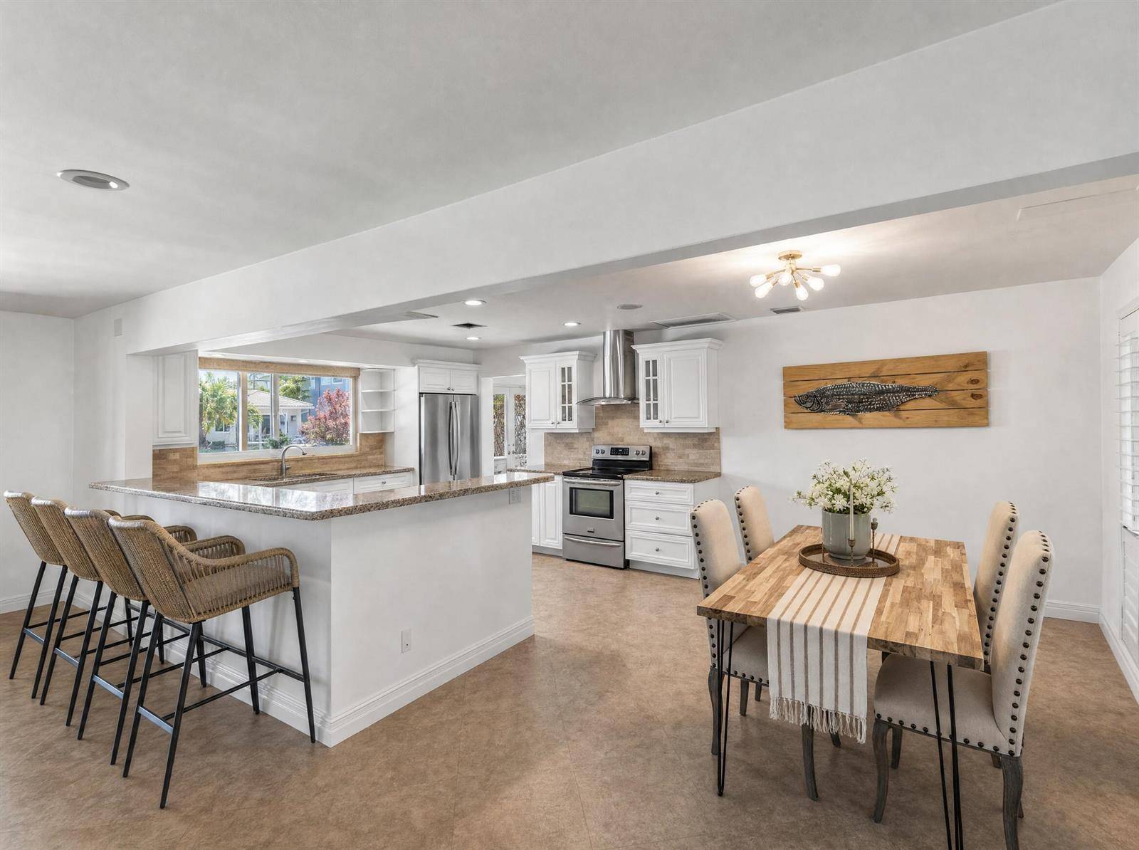 330 SE 10thPompano Beach - picture
