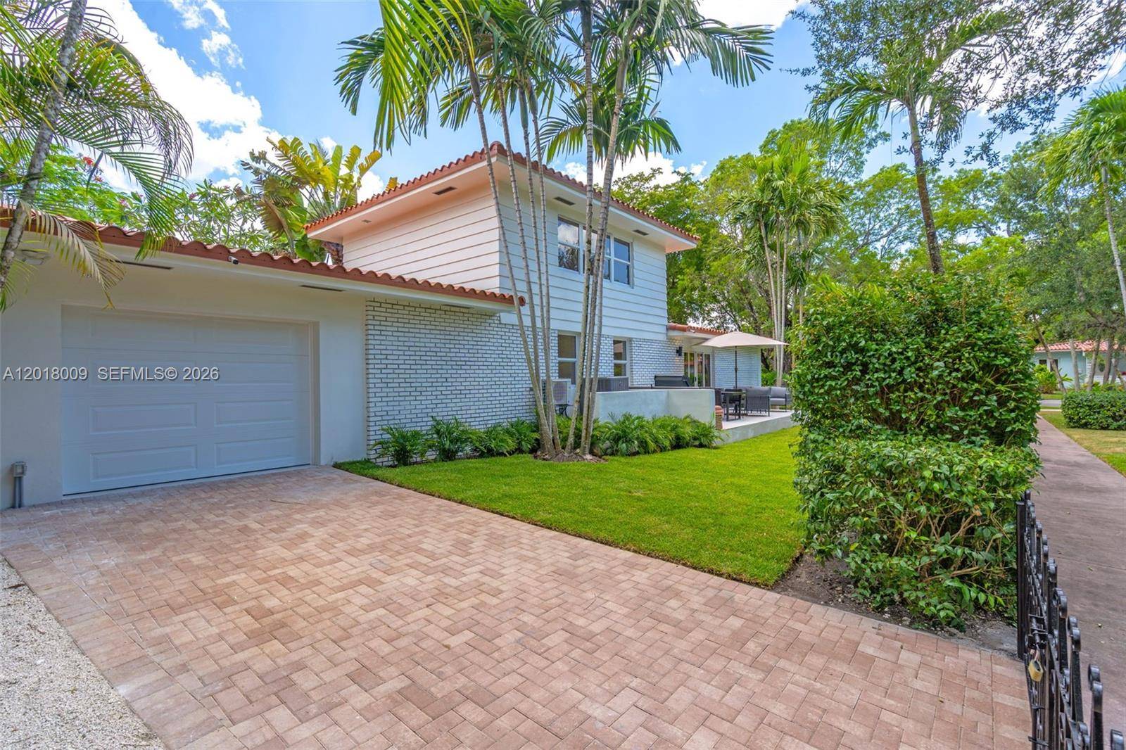 1203 Madrid StCoral Gables - picture