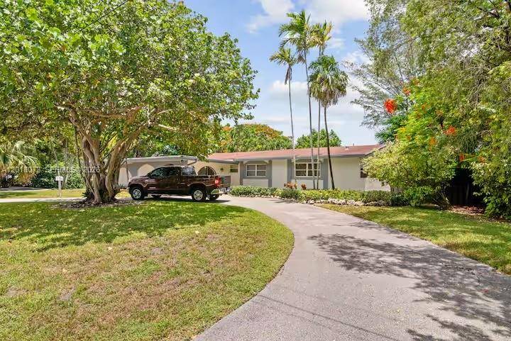 13325 SW 84th AvePinecrest - picture