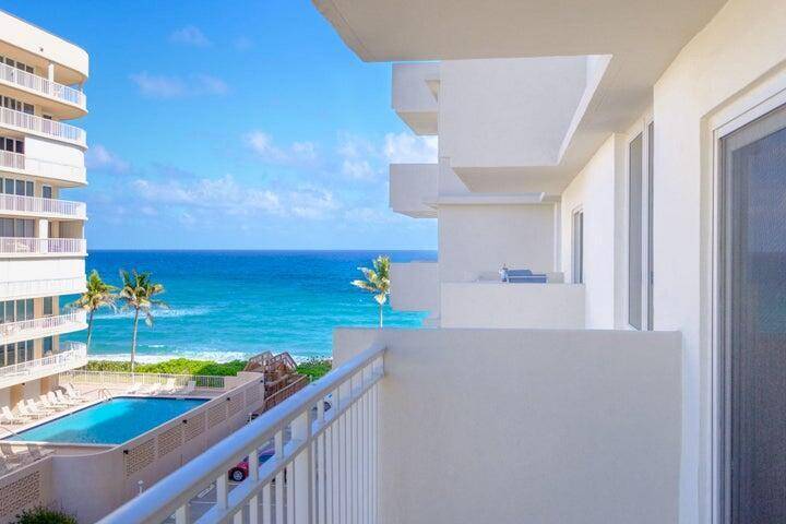 3215 S OceanHighland Beach - Condo condo unit 402 - picture