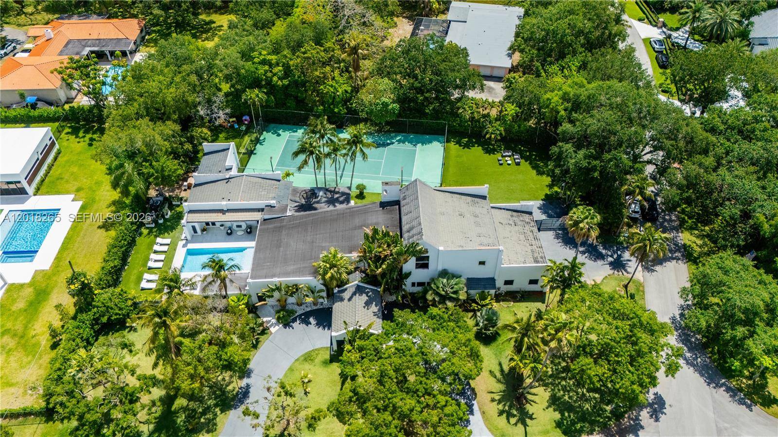 9715 SW 89th CtMiami - picture