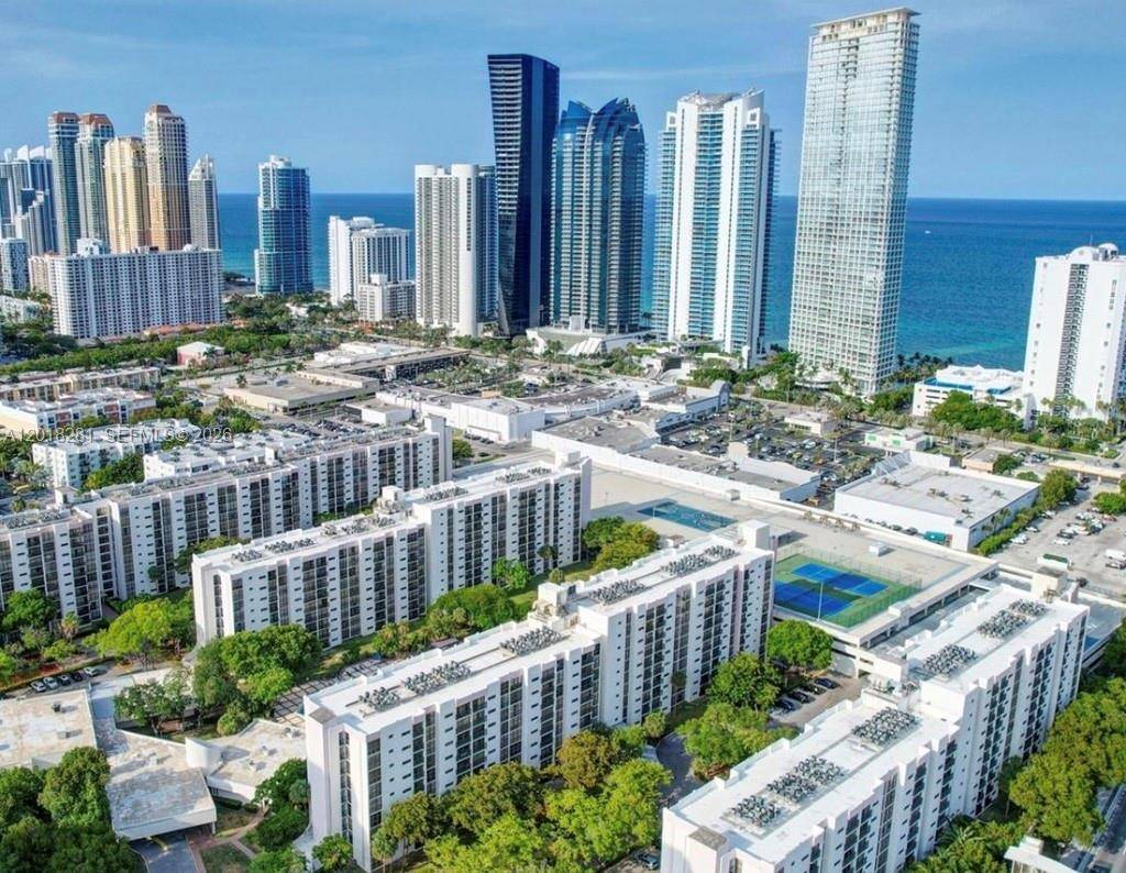16909 N Bay RdSunny Isles Beach - Condo 5+ Stories,Condo condo unit 601 - picture