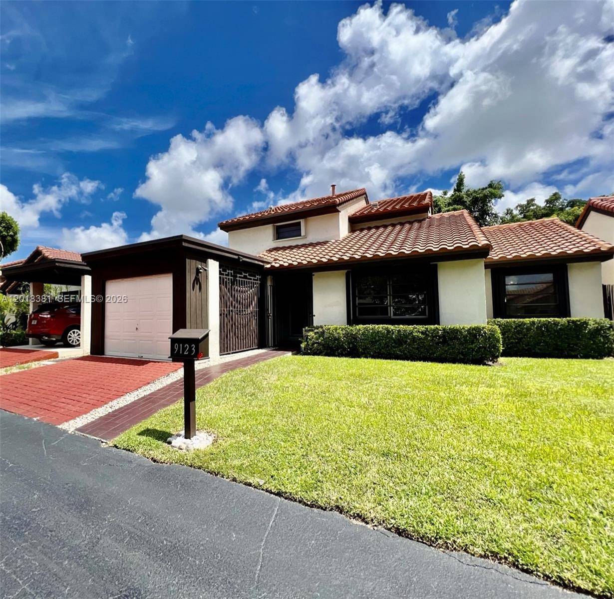 9123 SW 112th CtMiami - picture