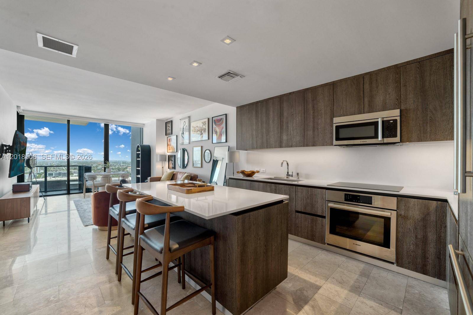88 SW 7th StMiami - Condo/Co-Op/Annual,Condo condo unit 2406 - picture