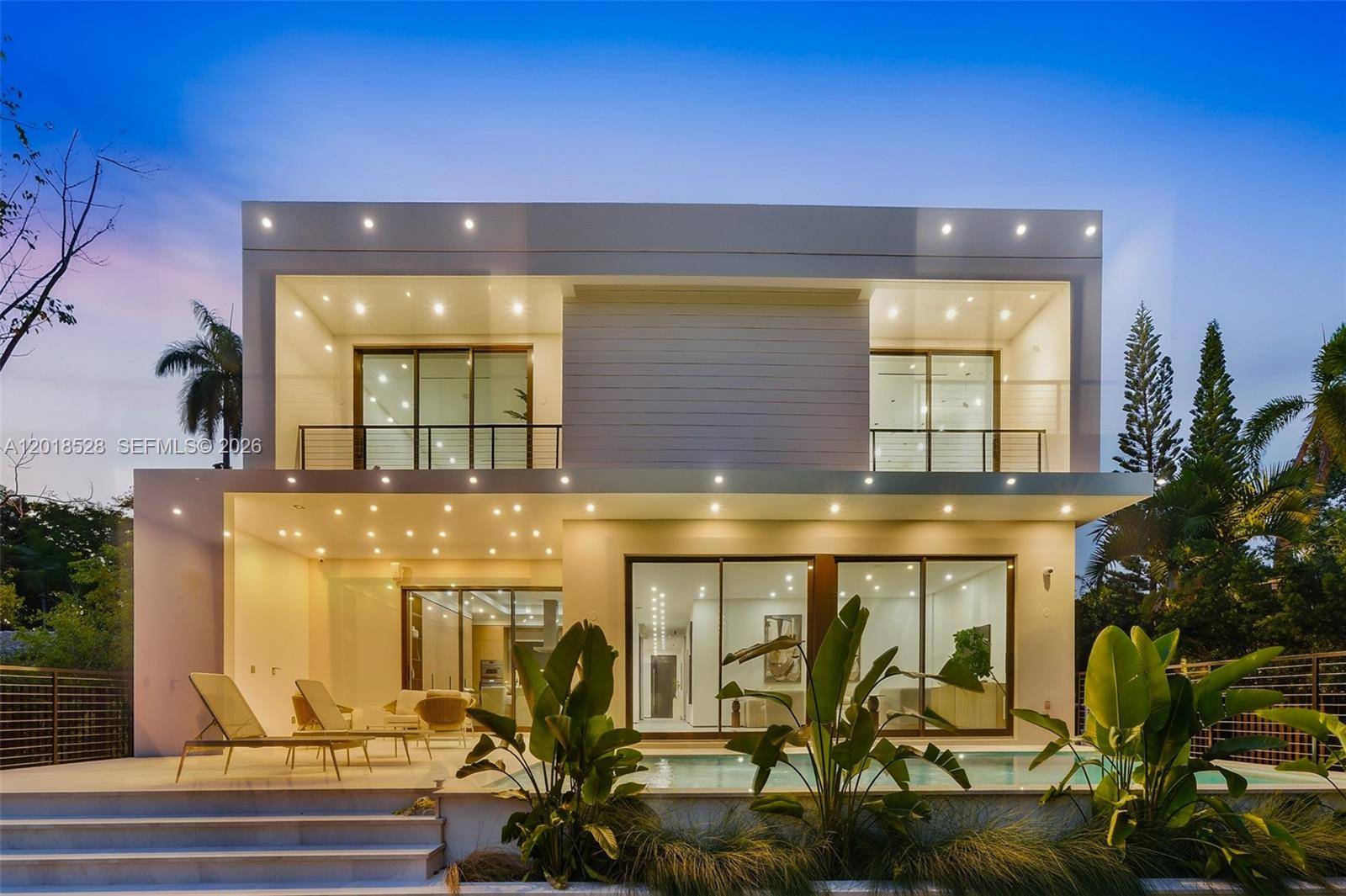 2096 Alamanda DrNorth Miami - picture