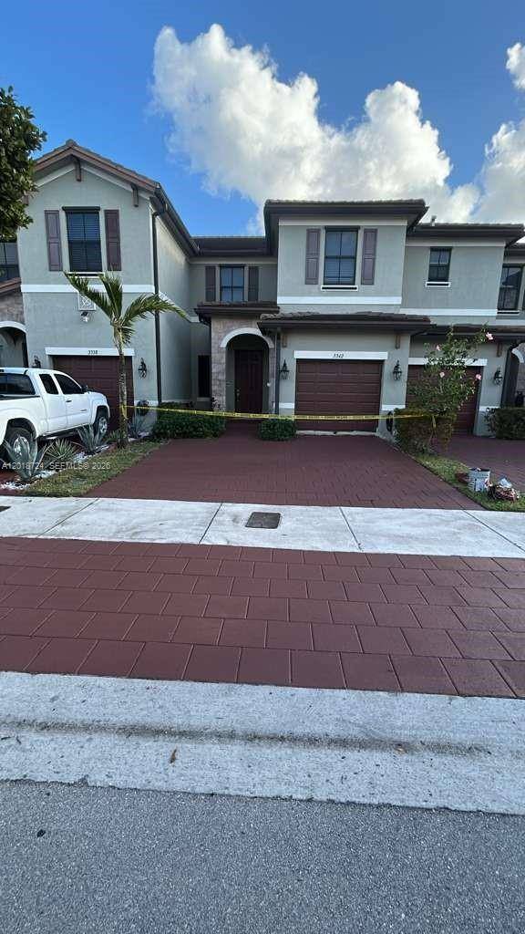 3342 W 104th TerHialeah - Townhouse/Villa-Annual,Townhouse condo unit 3342 - picture