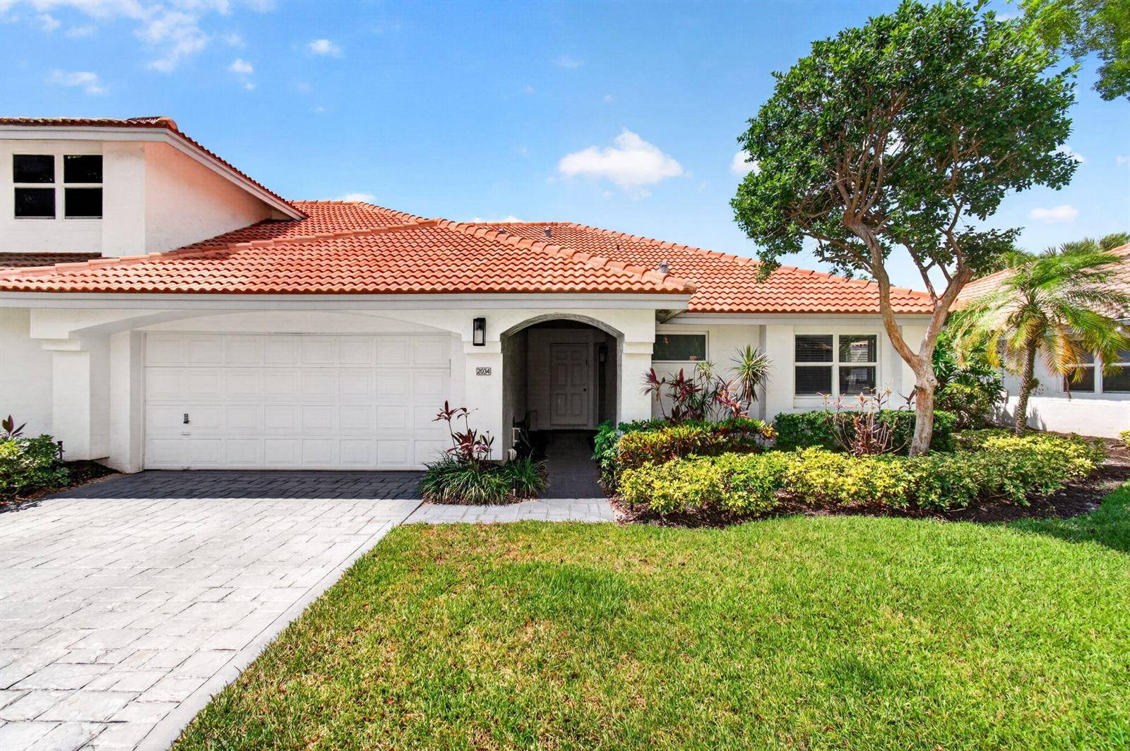 2034 NW 52ndBoca Raton - picture