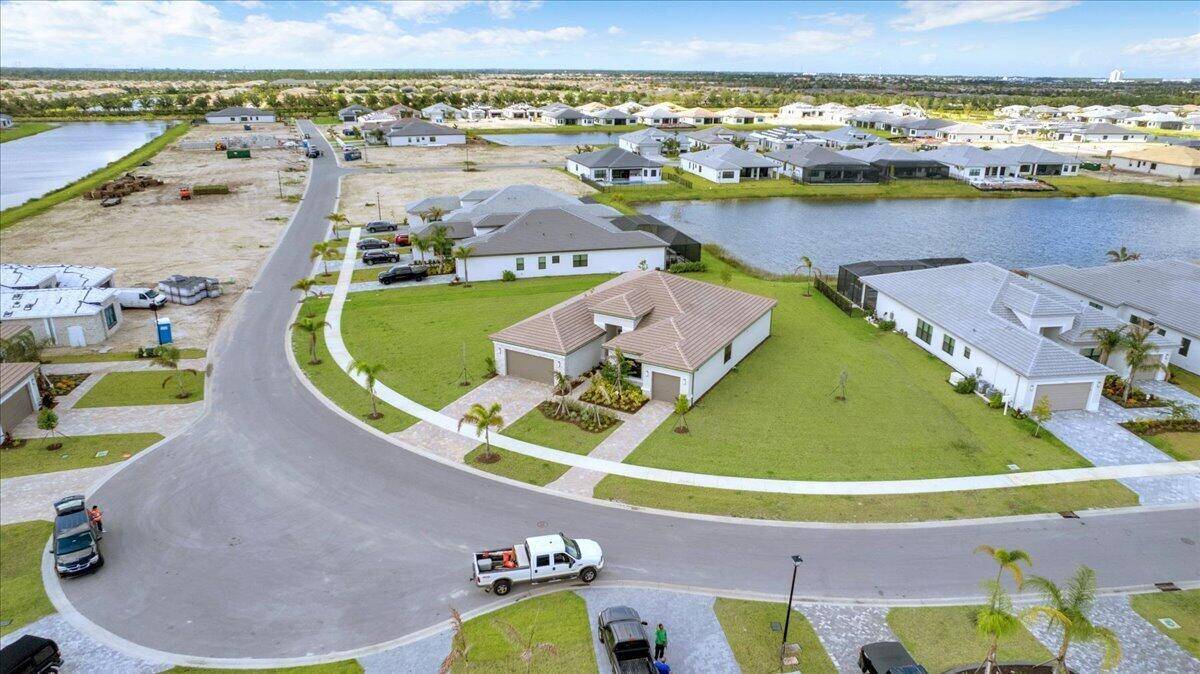 12227 SW Twin SpringsPort St. Lucie - picture