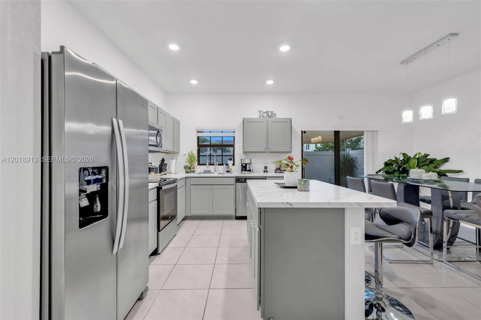 730 SW 12th StFlorida City - picture