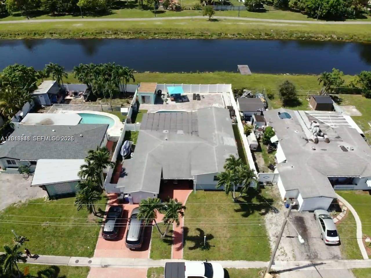 3617 NW 37th StLauderdale Lakes - picture