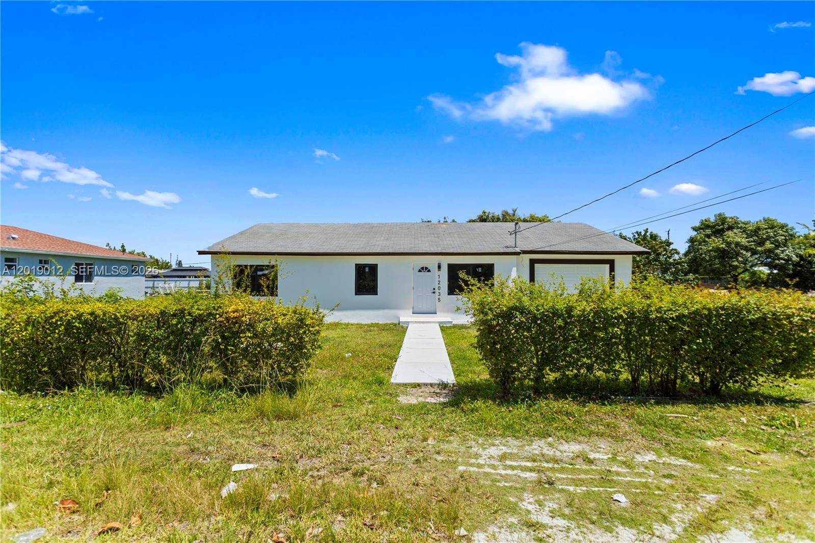 12035 SW 214th TerMiami - picture