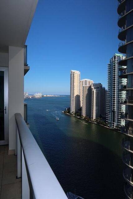 300 S BiscayneMiami - MET 1 CONDO condo unit T1902 - picture