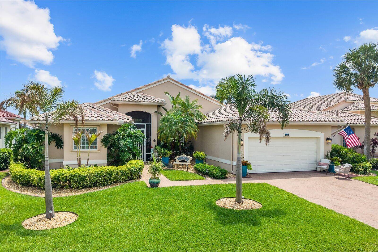 482 NW Blue LakePort St. Lucie - picture