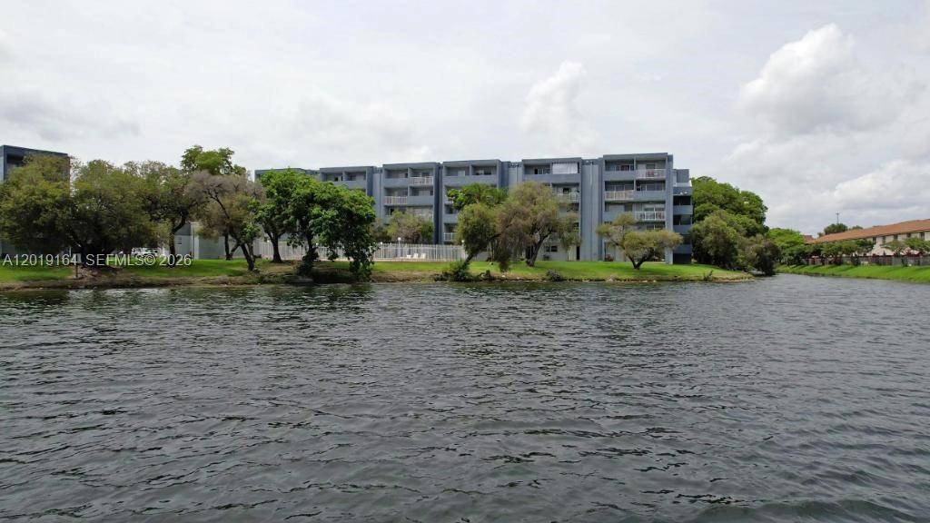 9375 Fontainebleau BlvdMiami - Condo 1-4 Stories,Condo condo unit L315 - picture