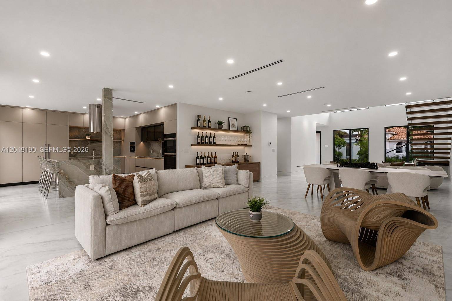 2265 SW 4 StMiami - picture