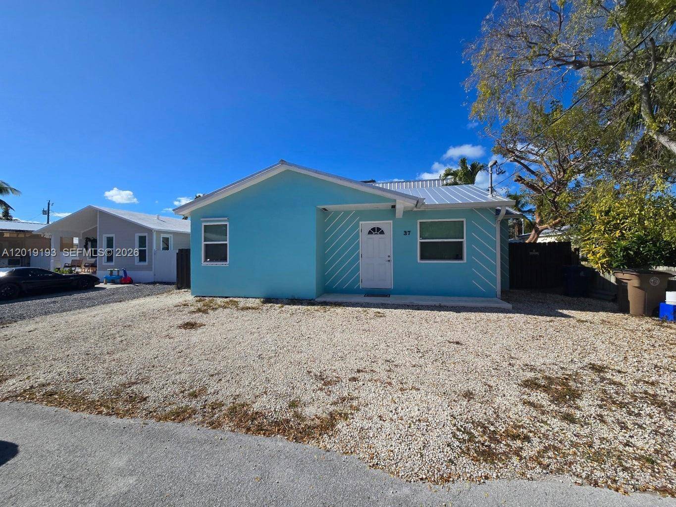 37 Orange DrKey Largo - picture