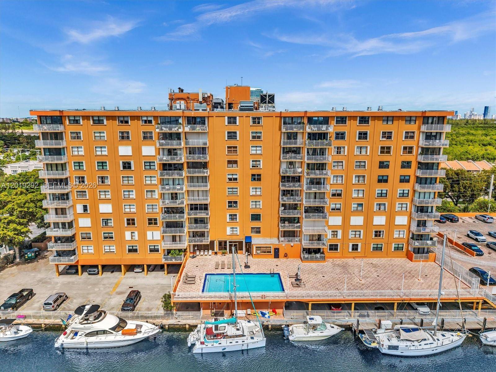 2450 NE 135th StNorth Miami - Condo 5+ Stories,Condo condo unit 201 - picture