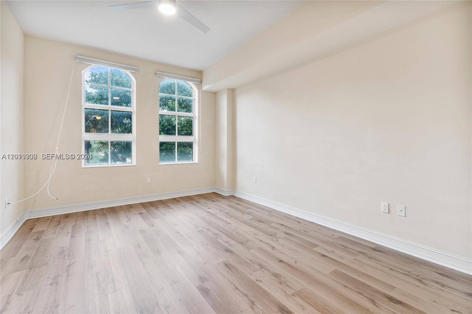 3001 NE 185th StAventura - Condo 5+ Stories,Condo condo unit 219 - picture