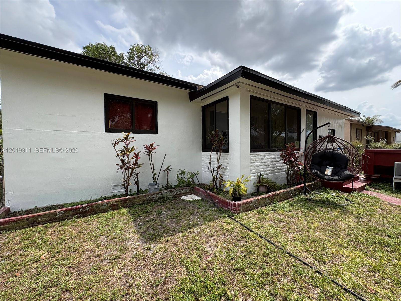 1250 NW 131st StNorth Miami - picture