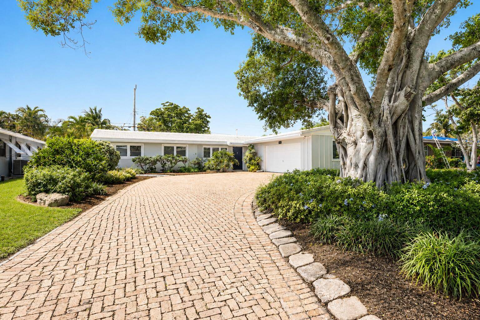 2110 NE 55thFort Lauderdale - picture