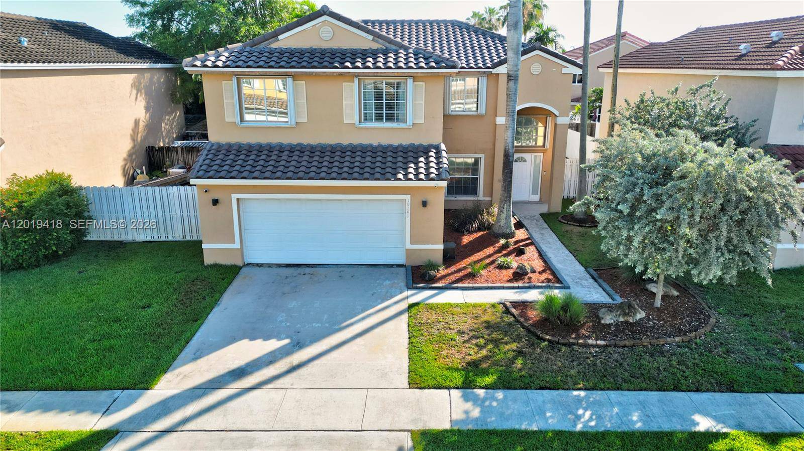 19141 NW 12th StPembroke Pines - picture