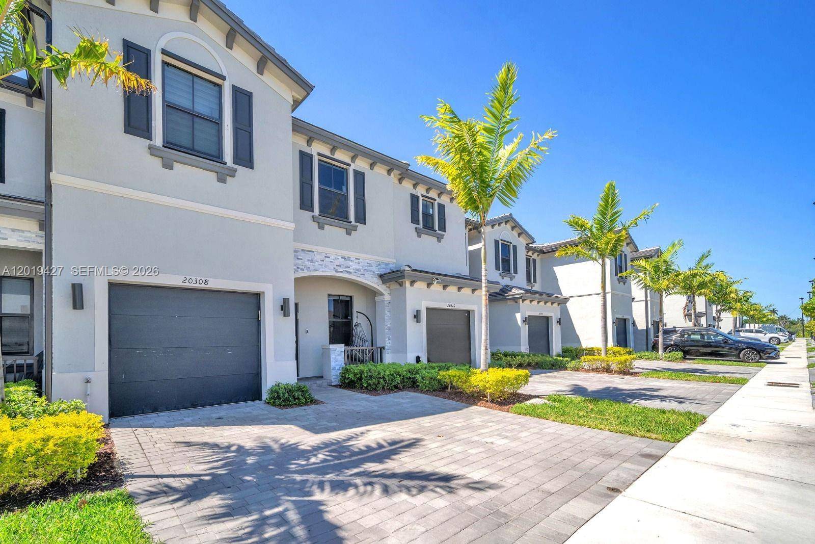 20308 NW 6th PlMiami Gardens - picture