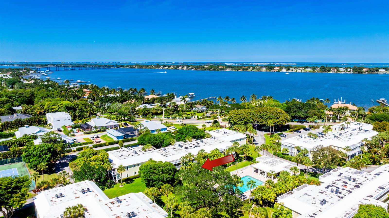 1600 SE Saint LucieStuart - BANYAN HOUSE CONDO condo unit 205 - picture
